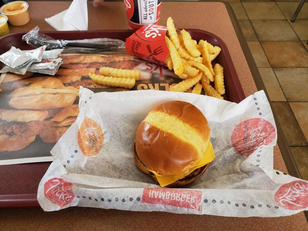 Jacks | restaurant | 3041 AL-20, Decatur, AL 35601, USA | 2563515002 OR +1 256-351-5002