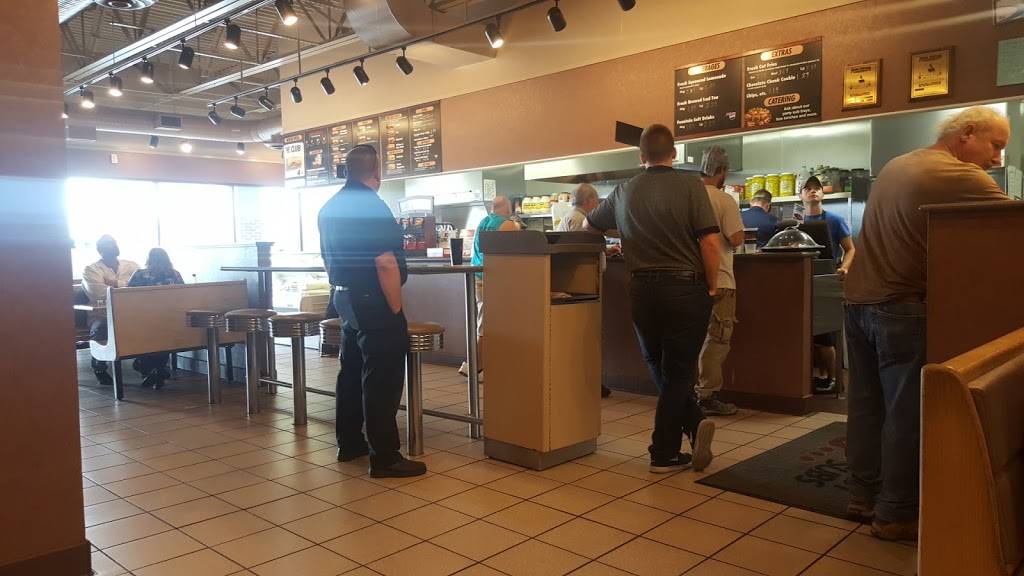 Penn Station East Coast Subs | meal takeaway | 2630 Conner St, Noblesville, IN 46060, USA | 3177747366 OR +1 317-774-7366