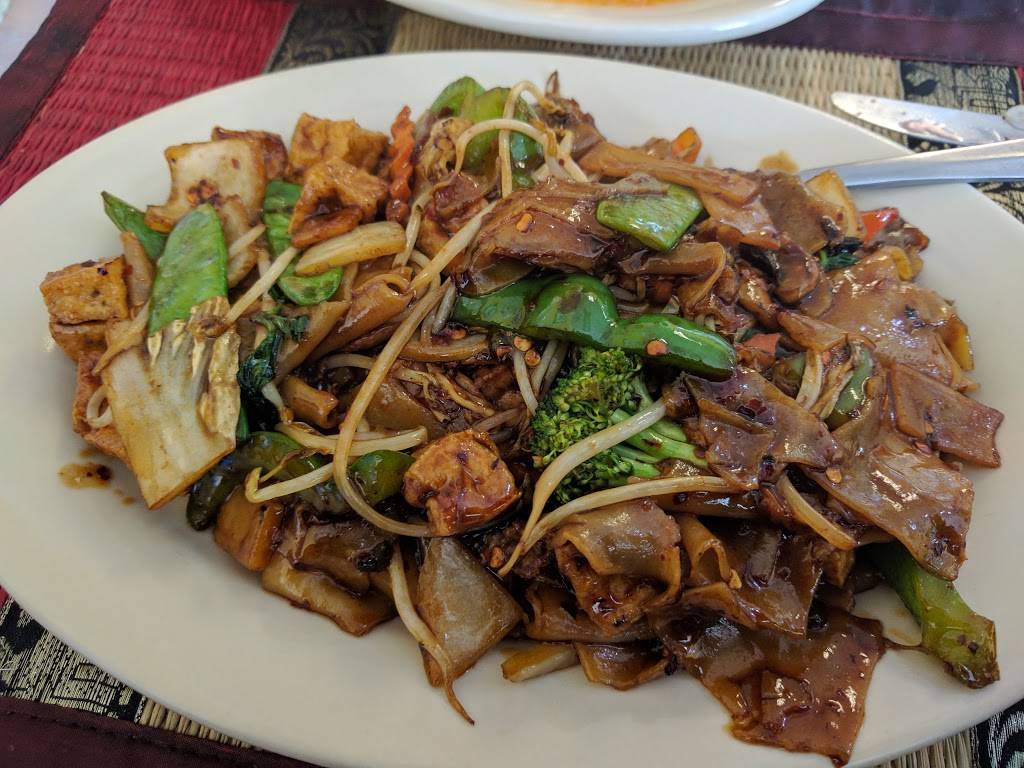 Sunrise Thai Restaurant | restaurant | 27872 John R Rd, Madison Heights, MI 48071, USA | 2485431961 OR +1 248-543-1961