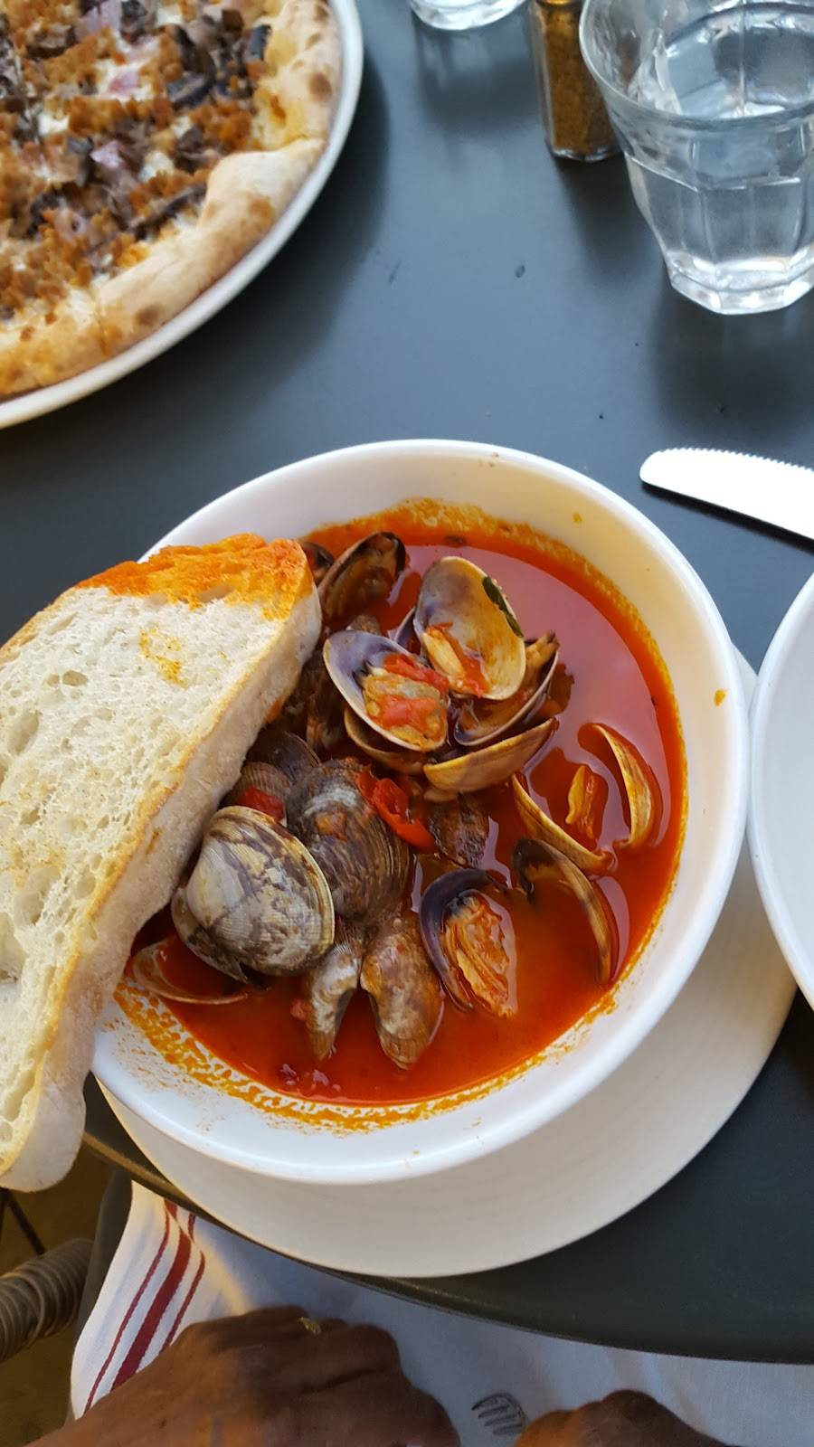 Pizza Antica | restaurant | 334 Santana Row, San Jose, CA 95128, USA | 4085578373 OR +1 408-557-8373