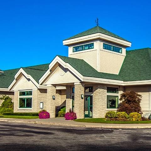 Apple Mountain | restaurant | 4519 N River Rd, Freeland, MI 48623, USA | 9897816789 OR +1 989-781-6789