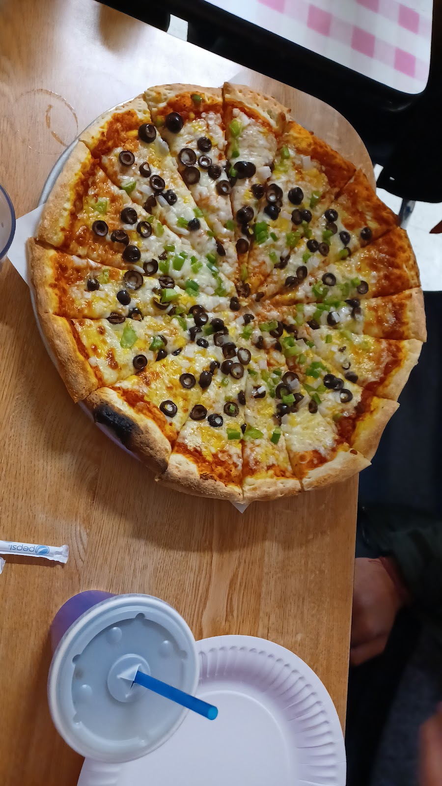 Pizza Villa | meal takeaway | 44 S G St, Lakeview, OR 97630, USA | 5419472531 OR +1 541-947-2531