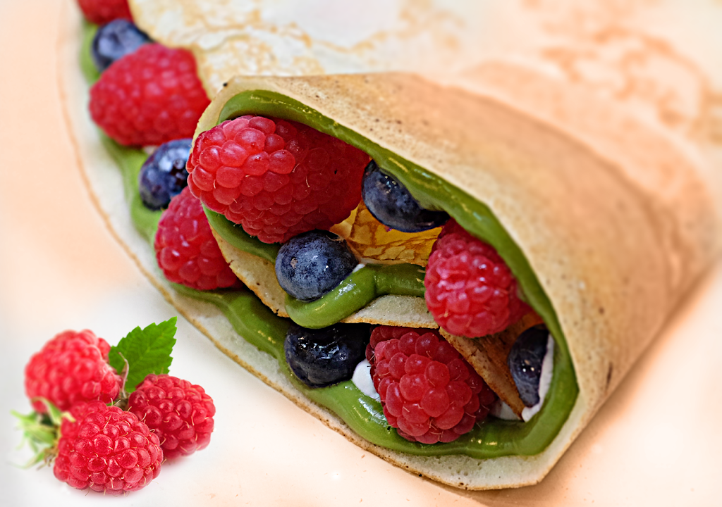 T-swirl crêpe | restaurant | 40 08 Union St, Queens, NY 11354, USA | 9172852521 OR +1 917-285-2521