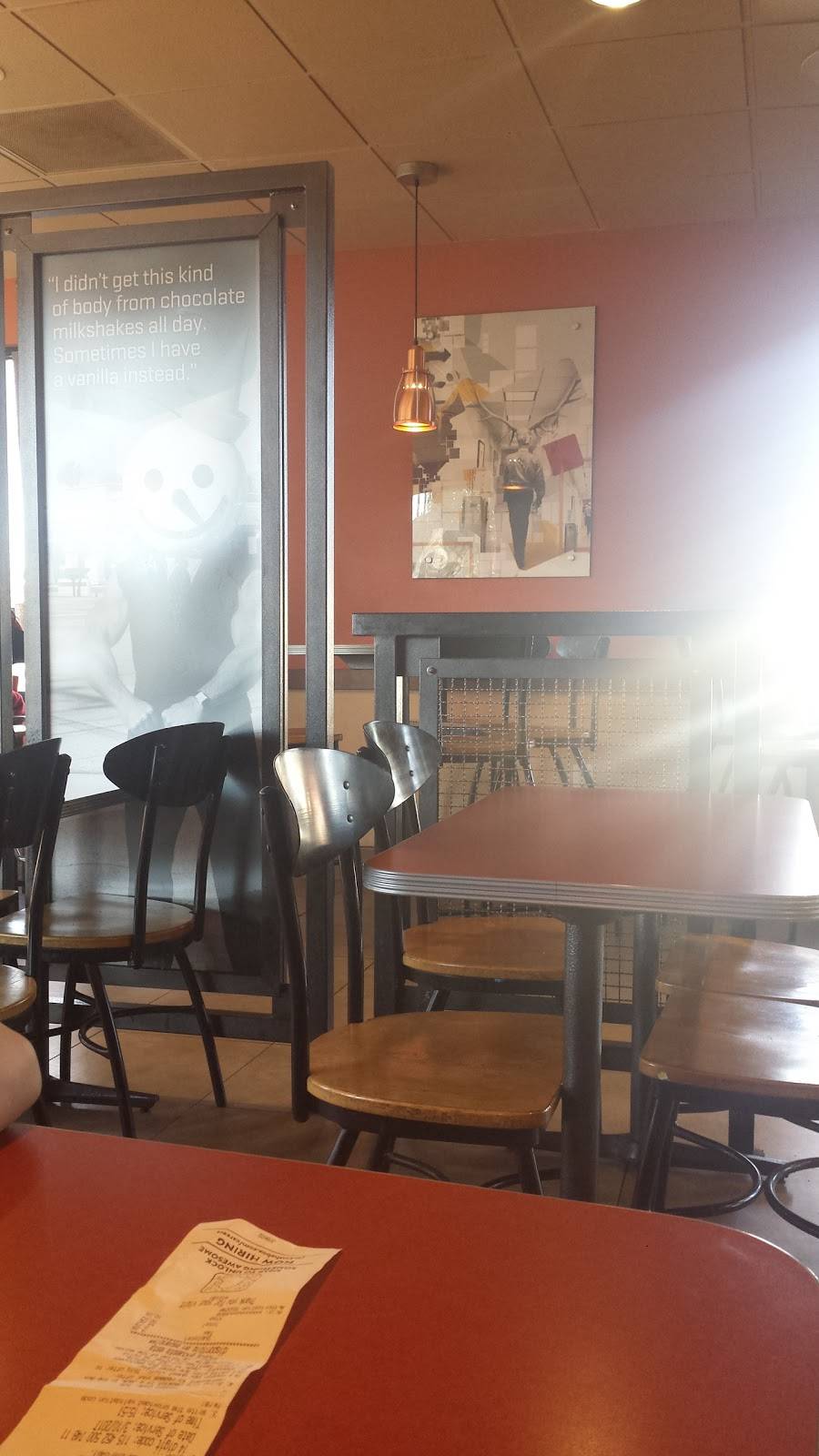 Jack in the Box | restaurant | 425 Sebastopol Rd, Santa Rosa, CA 95407, USA | 7075710153 OR +1 707-571-0153