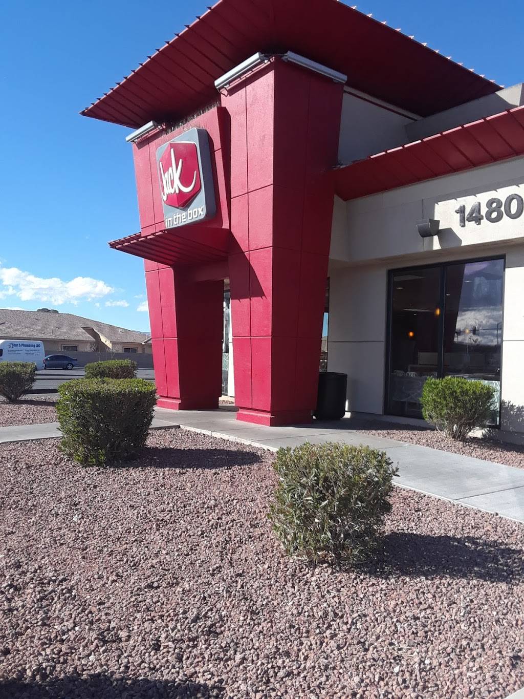 Jack in the Box | restaurant | 1480 W Lake Mead Blvd, Las Vegas, NV 89106, USA | 7026384188 OR +1 702-638-4188