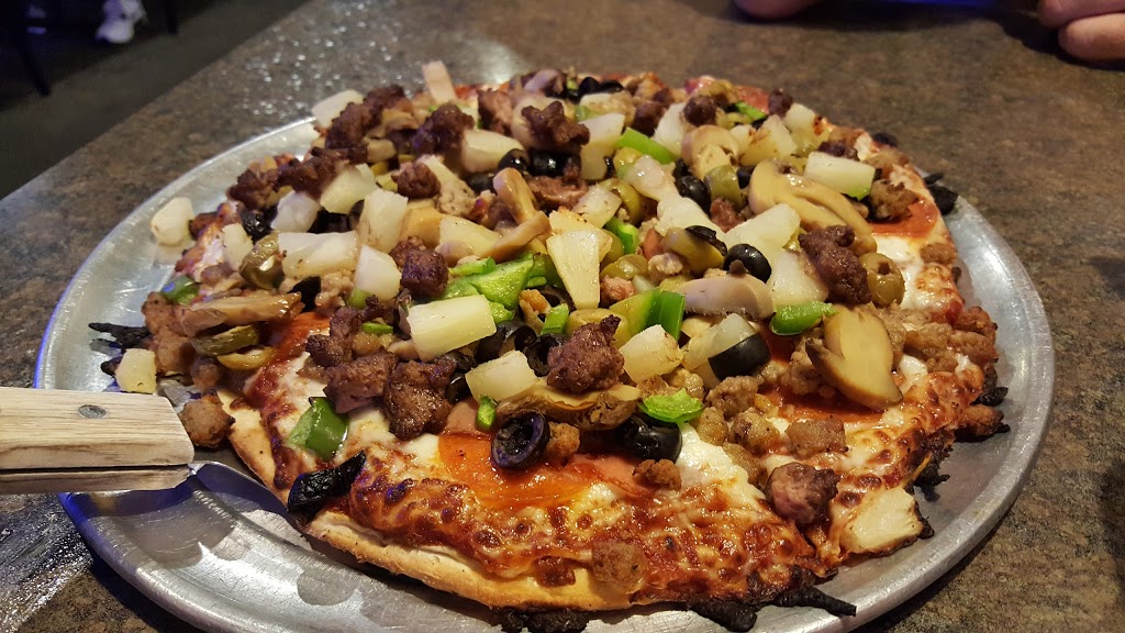 Bob Roes North End Zone | night club | 4100 Floyd Blvd, Sioux City, IA 51108, USA | 7125222834 OR +1 712-522-2834