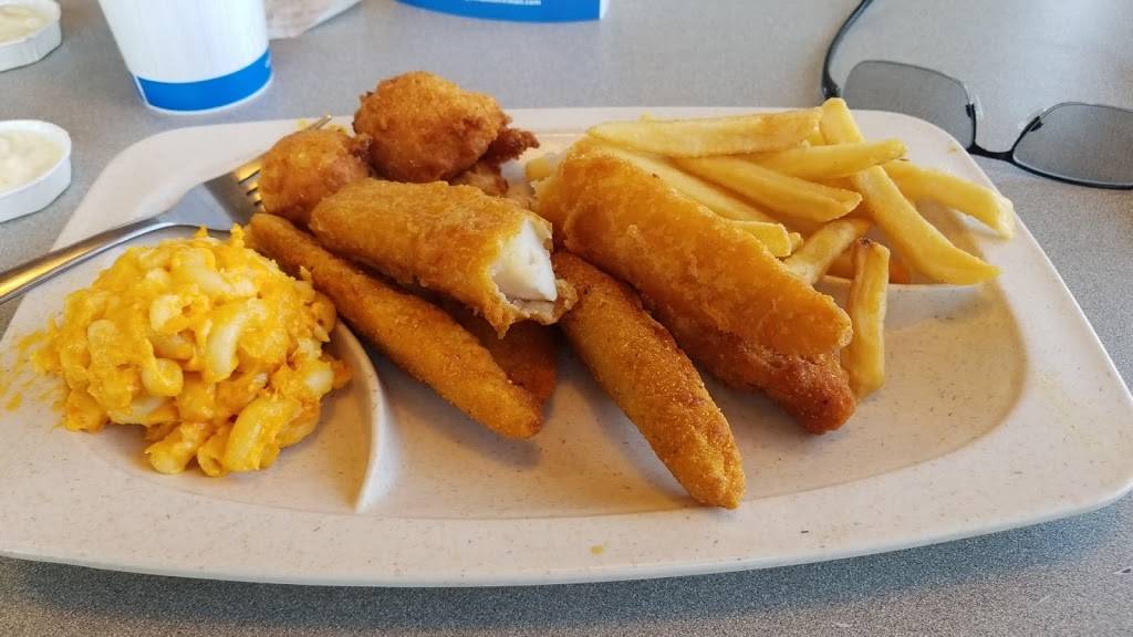 Captain Ds | restaurant | 649 Carlyle Ave, Belleville, IL 62221, USA | 6182352001 OR +1 618-235-2001