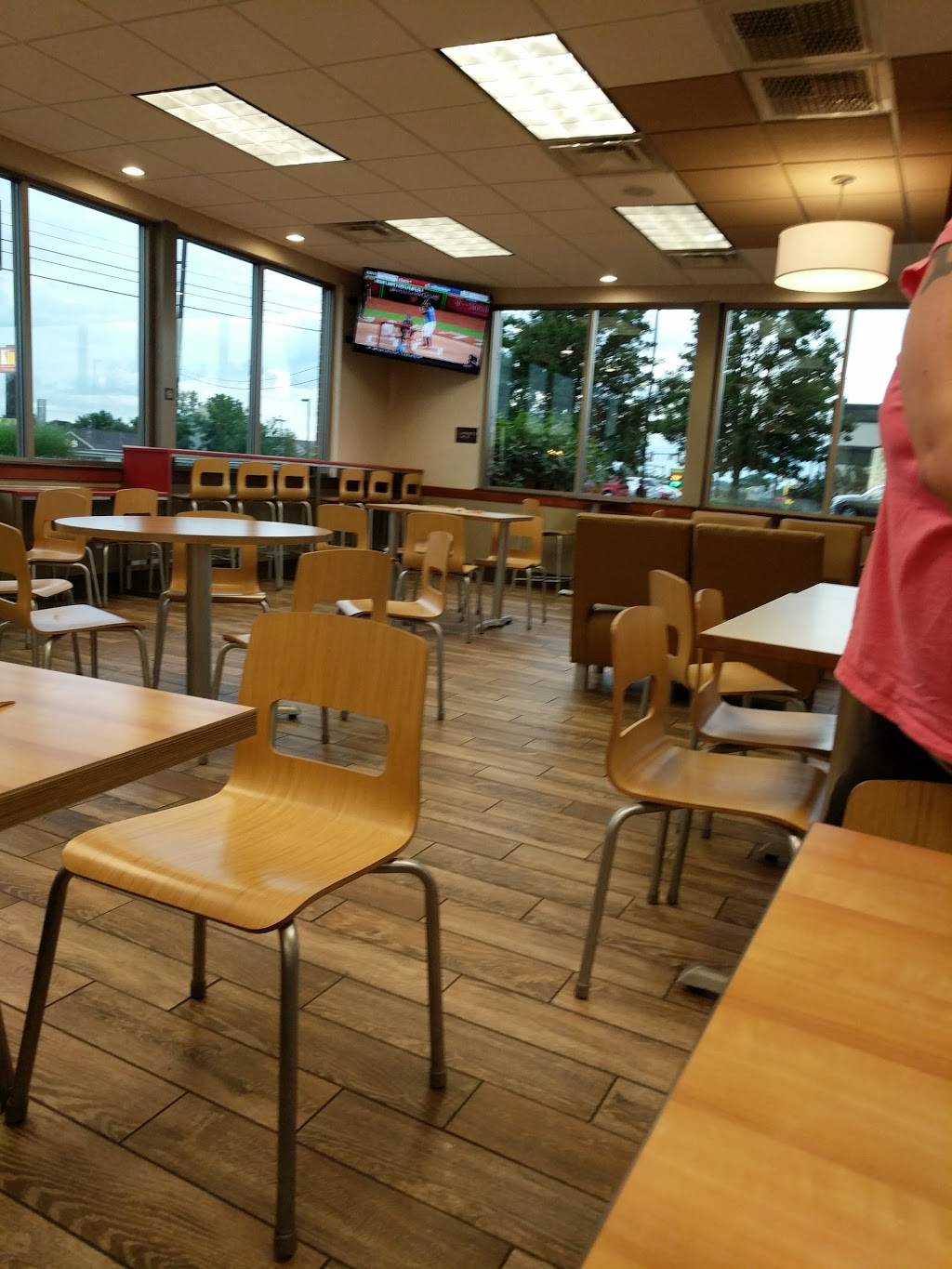 Wendys | restaurant | 1925 Leesburg Grove City Rd, Grove City, PA 16127, USA | 7247480173 OR +1 724-748-0173
