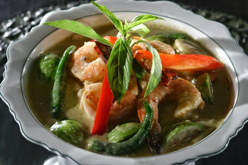 Neisha Thai Restaurant | meal delivery | 8027 Leesburg Pike #110, Vienna, VA 22182, USA | 7038833588 OR +1 703-883-3588