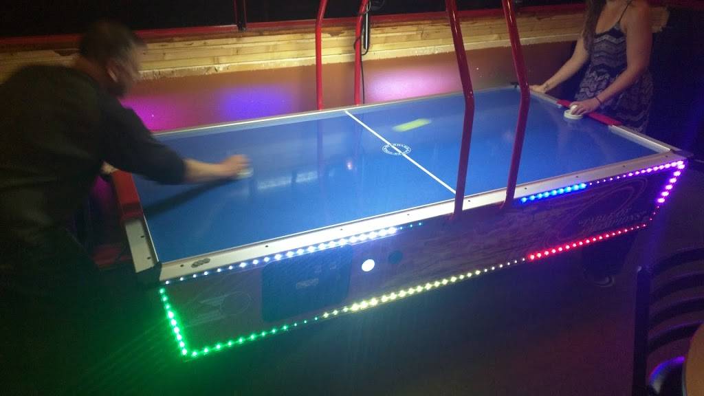 Celebrities Sports Grill | restaurant | 12013 5th St, Yucaipa, CA 92399, USA | 9097970900 OR +1 909-797-0900