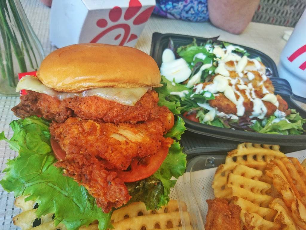 Chick-fil-A | restaurant | 3990 John R St, Detroit, MI 48201, USA | 3138310200 OR +1 313-831-0200