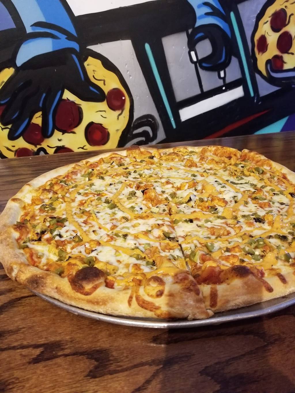 Big Gs Pizza | restaurant | 3716 N Clark St, Chicago, IL 60613, USA | 7732812444 OR +1 773-281-2444