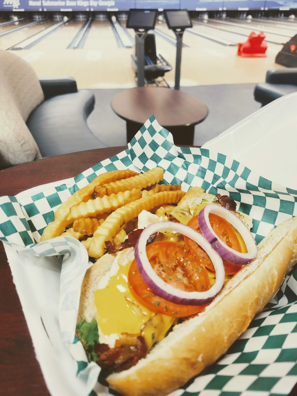 Finnegans Grille | restaurant | 1216 USS Daniel Boone Ave Bldg 1033, Kings Bay Base, GA 31547, USA | 9125107034 OR +1 912-510-7034