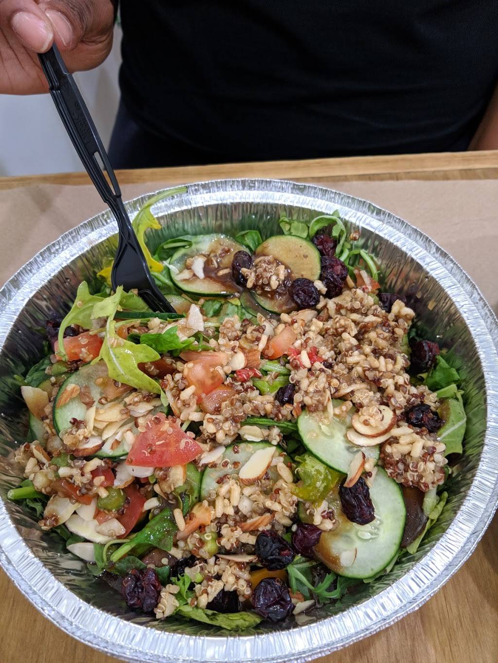 Local Green Atlanta | restaurant | 19 Joseph E. Lowery Blvd NW, Atlanta, GA 30314, USA | 7708838291 OR +1 770-883-8291