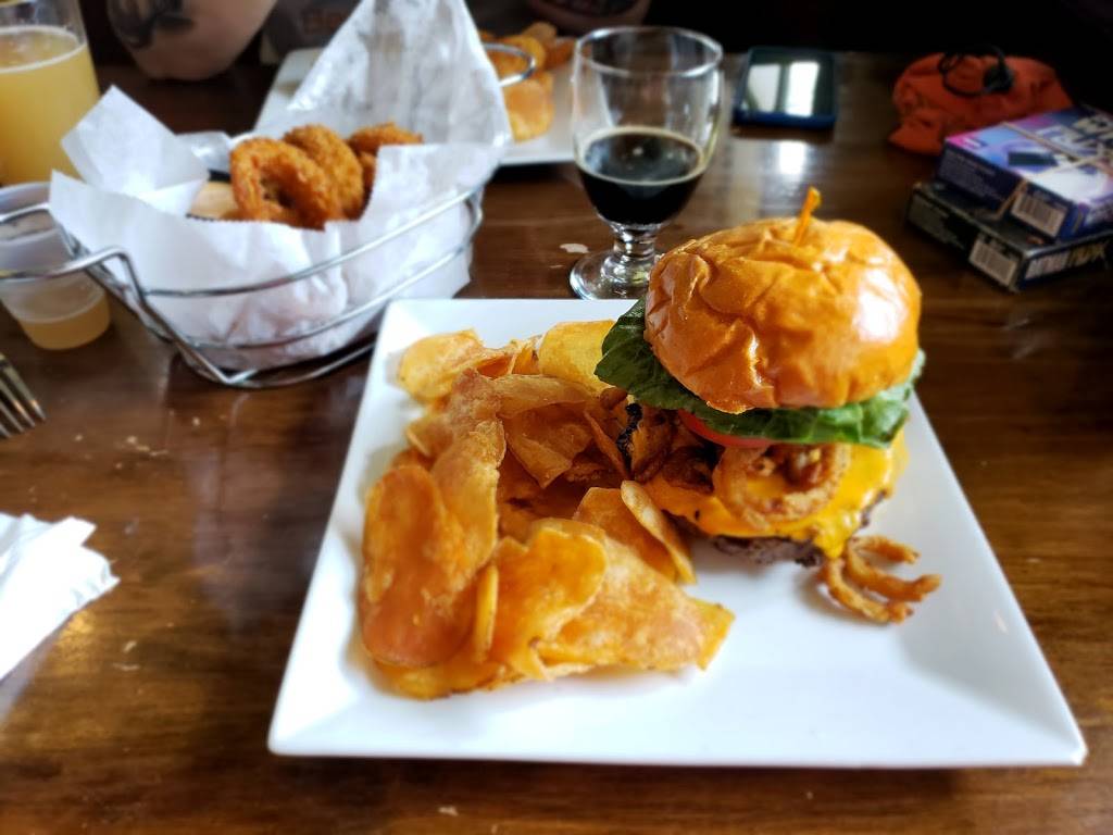 The Taproom & Grill | restaurant | 427 W Crystal Lake Ave, Haddonfield, NJ 08033, USA | 8568544255 OR +1 856-854-4255