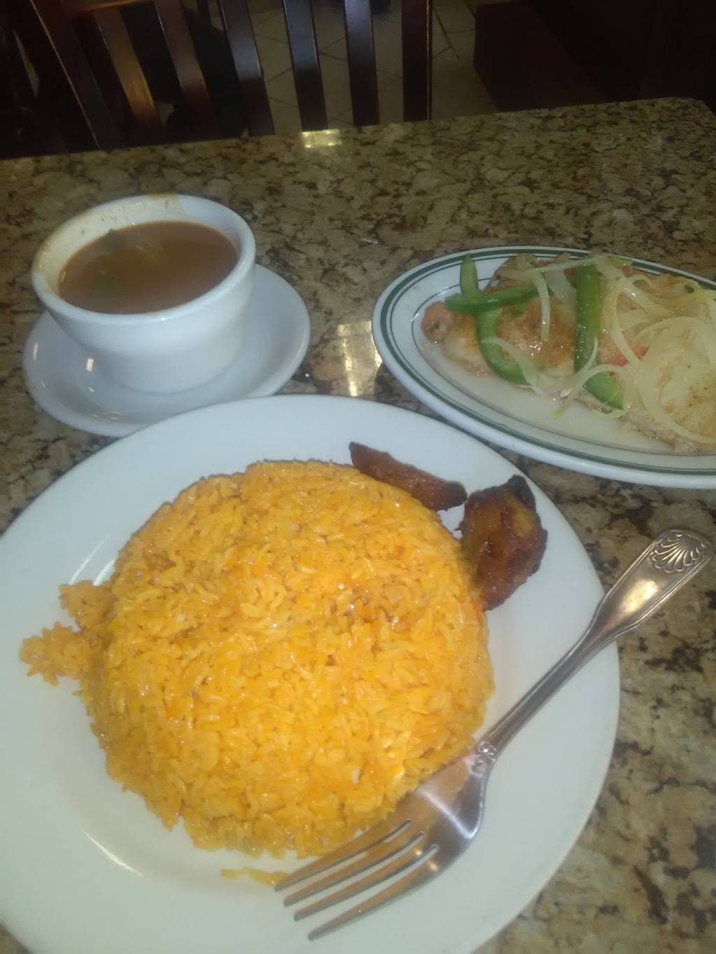 El Jobo | restaurant | 748 E 233rd St, Bronx, NY 10466, USA | 3472029446 OR +1 347-202-9446