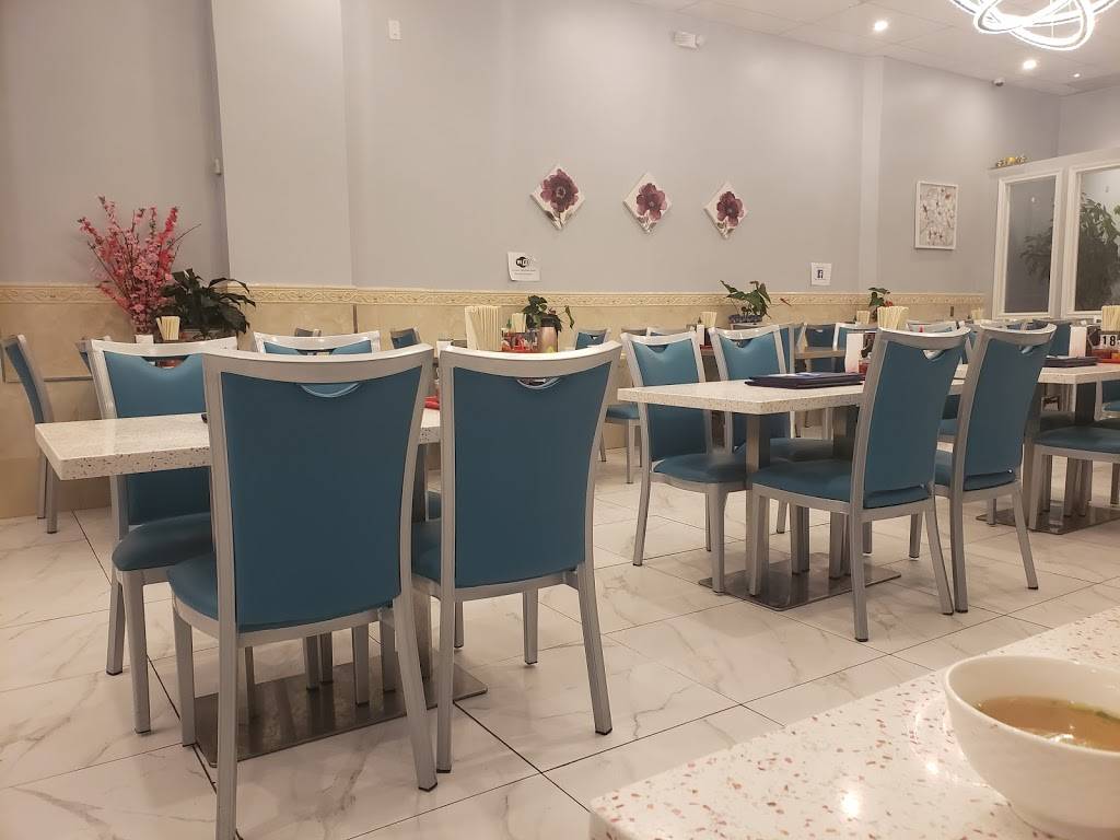 Pho Brothers | restaurant | 2555 Dixie Rd Unit 15, Mississauga, ON L4Y 4C4, Canada | 2895218887 OR +1 289-521-8887