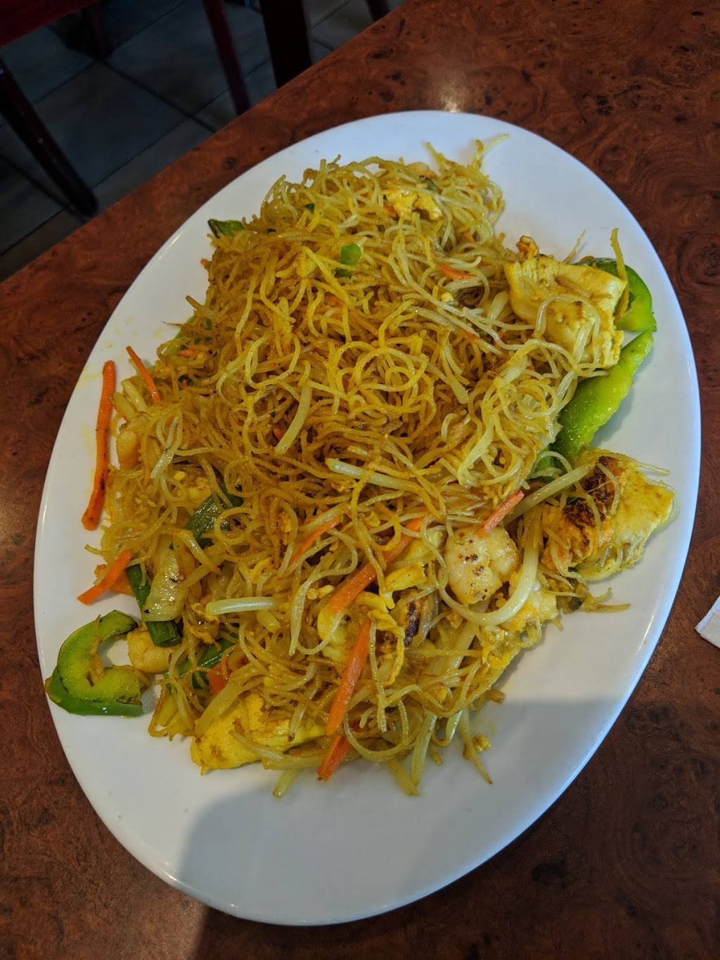 Jung Thai | restaurant | 105 Dundas St E, Mississauga, ON L5A 1W7, Canada | 9052772519 OR +1 905-277-2519