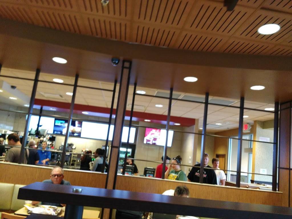 McDonalds | restaurant | 5300 S 76th St, Greendale, WI 53129, USA | 4144212655 OR +1 414-421-2655