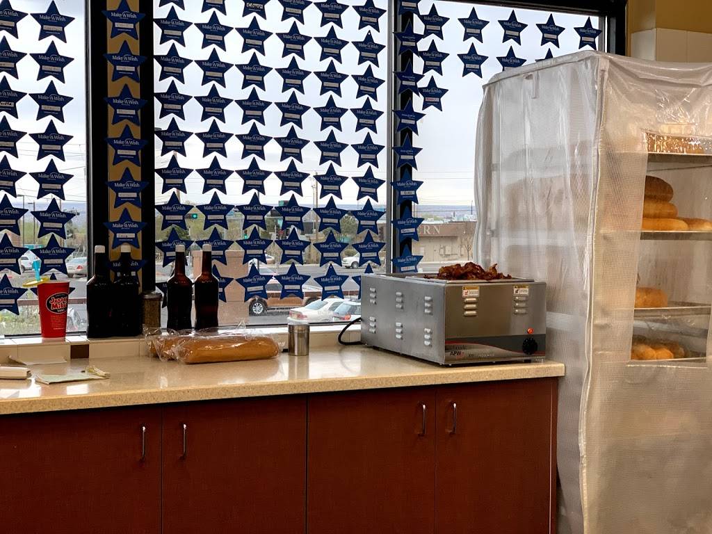 Jersey Mikes Subs | restaurant | 6400 Holly Ave NE A, Albuquerque, NM 87113, USA | 5053555702 OR +1 505-355-5702