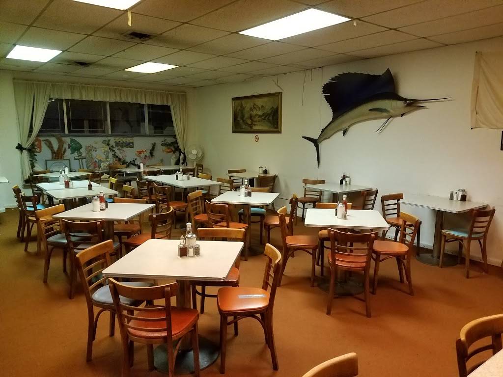 Scotty Simpsons Fish & Chips | restaurant | 22200 Fenkell Ave, Detroit, MI 48223, USA | 3135330950 OR +1 313-533-0950