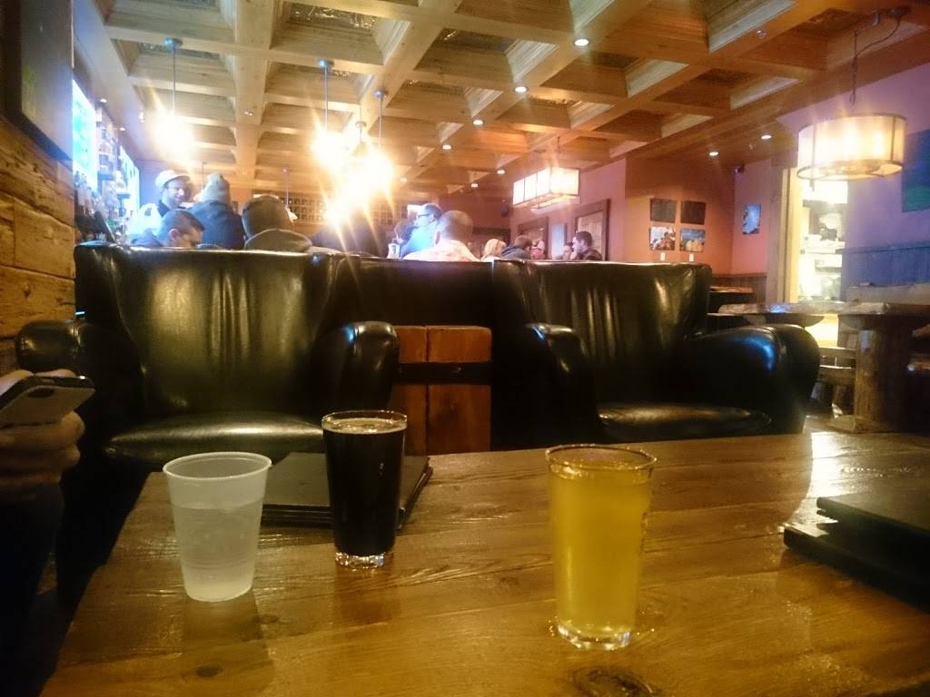 Bar802 | restaurant | 8 B Village Square, Stratton Mountain, VT 05155, USA | 8022971800 OR +1 802-297-1800