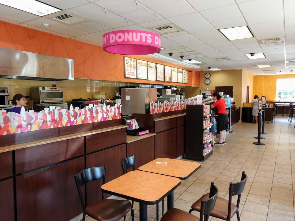 Dunkin | bakery | 470 Lynn Fells Pkwy, Melrose, MA 02176, USA | 7816620647 OR +1 781-662-0647