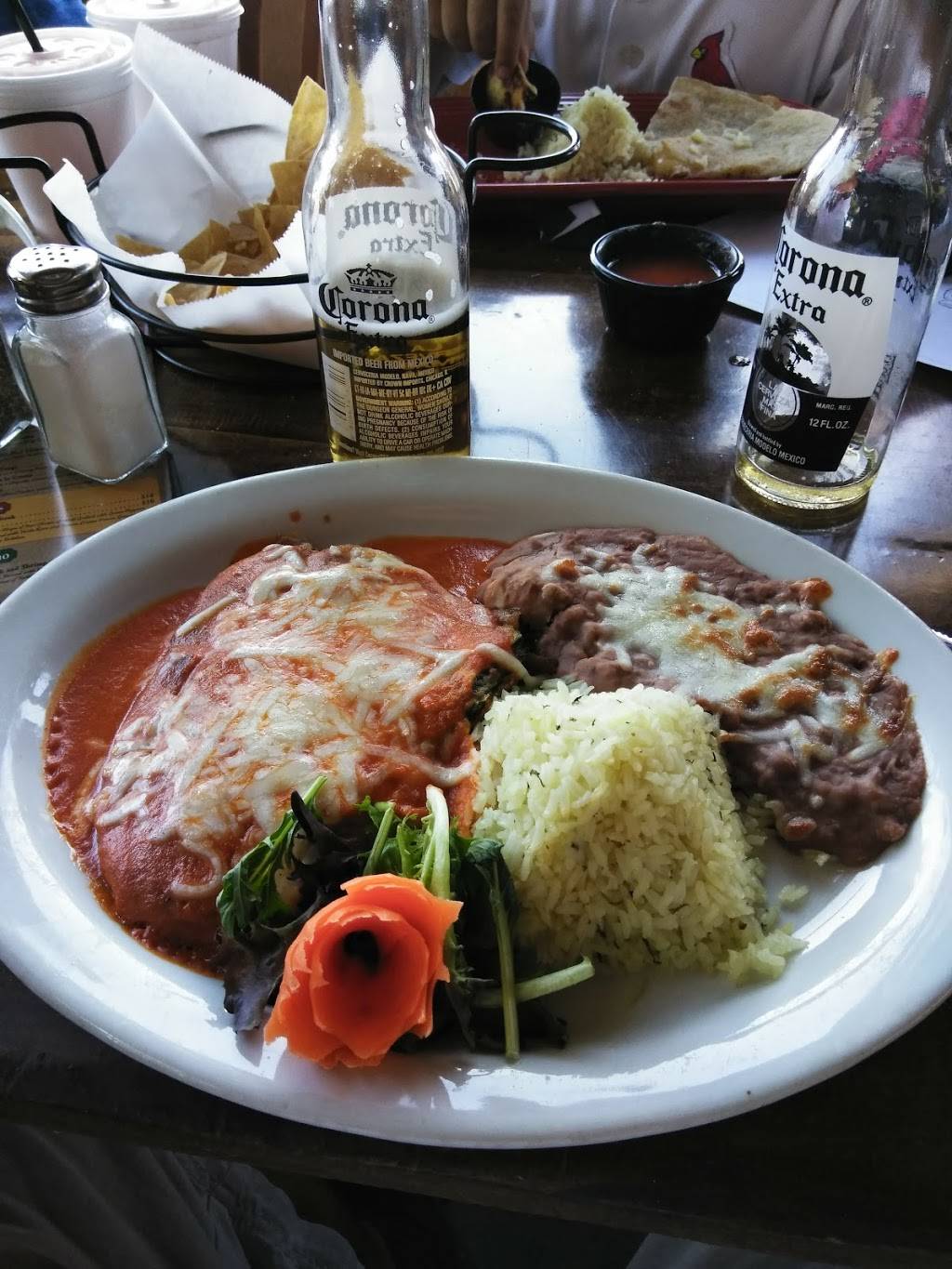 Mundos Latin Grill | restaurant | 699 N Golden State Blvd, Turlock, CA 95380, USA | 2096324004 OR +1 209-632-4004