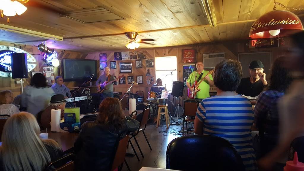 E & Ds Bar & Grill | restaurant | 263 Flintville School Rd, Elora, TN 37328, USA | 9319376329 OR +1 931-937-6329