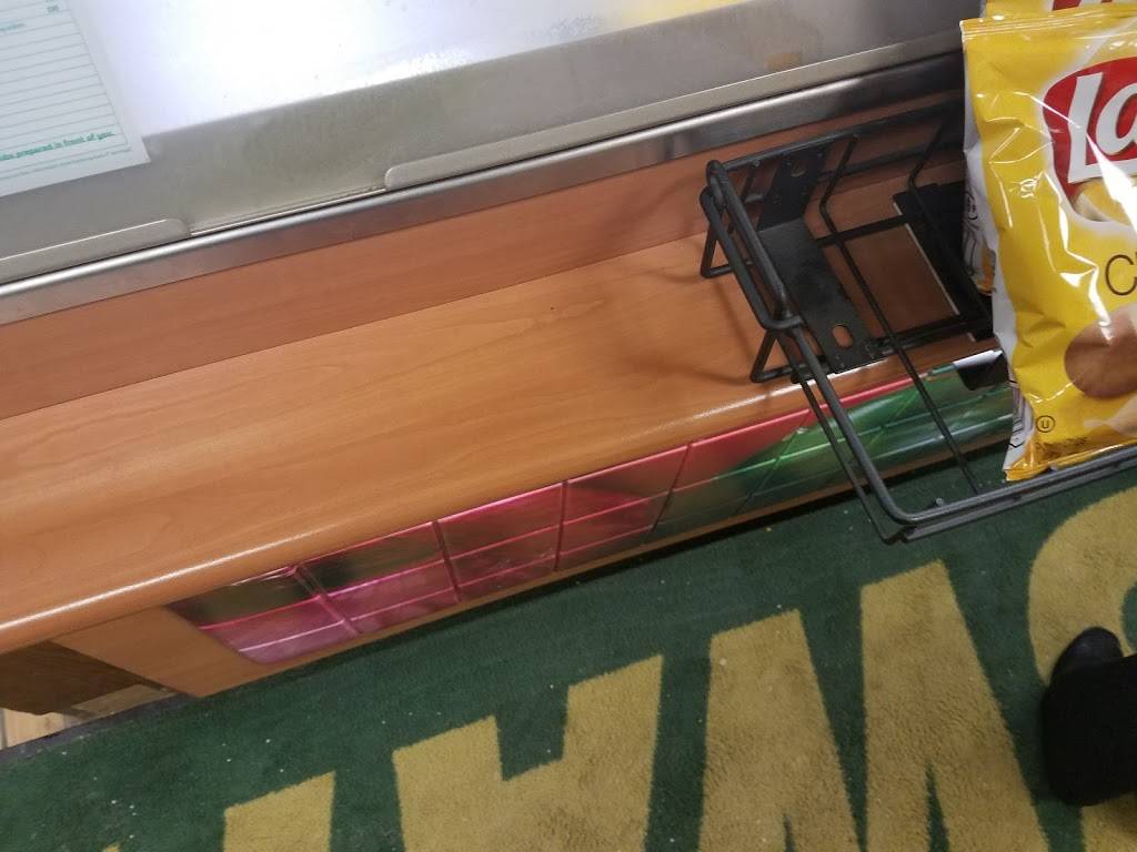 Subway | restaurant | Anthony Wayne Plaza, 5903 Weckerly Rd, Whitehouse, OH 43571, USA | 4198779473 OR +1 419-877-9473