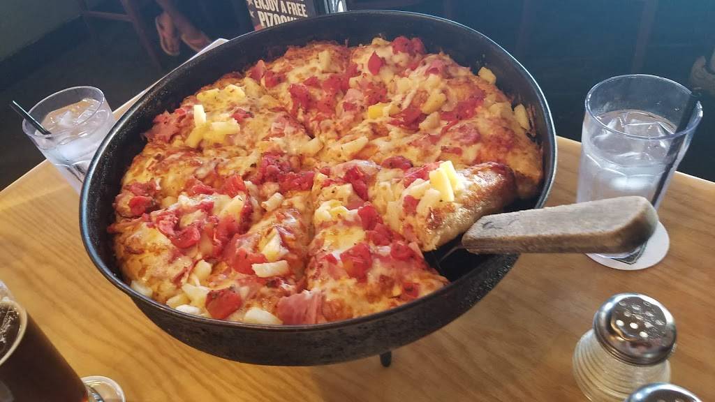 BJs Restaurant & Brewhouse | restaurant | 280 S Coast Hwy, Laguna Beach, CA 92651, USA | 9494943802 OR +1 949-494-3802