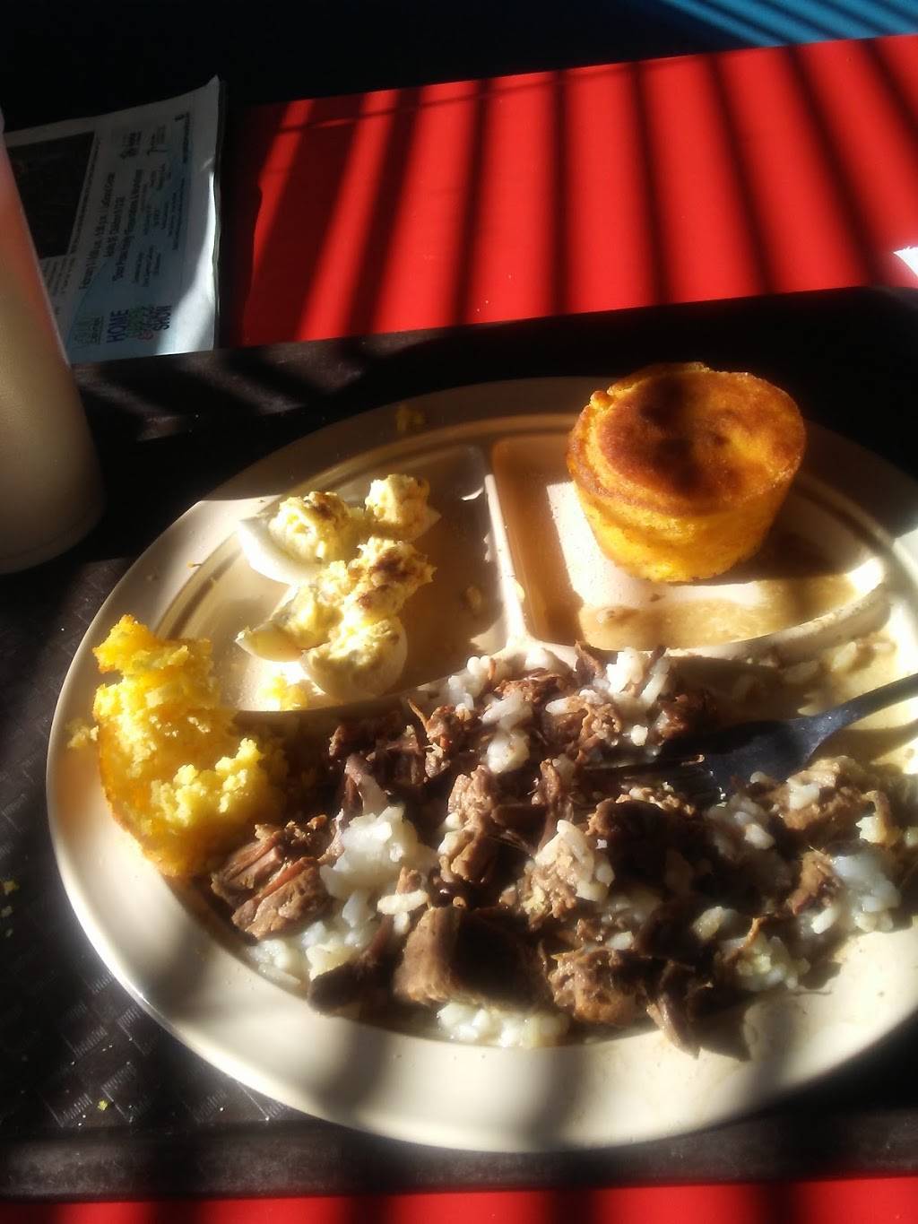 Red Rooster | restaurant | 9334, 242 Battleground Rd, Cowpens, SC 29330, USA | 8644634057 OR +1 864-463-4057