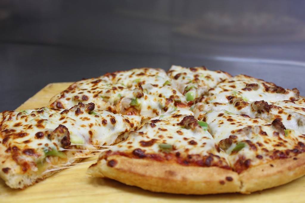 Pizzas By Marchelloni- Peru, Il | restaurant | 930 Shooting Park Rd, Peru, IL 61354, USA | 8152201564 OR +1 815-220-1564