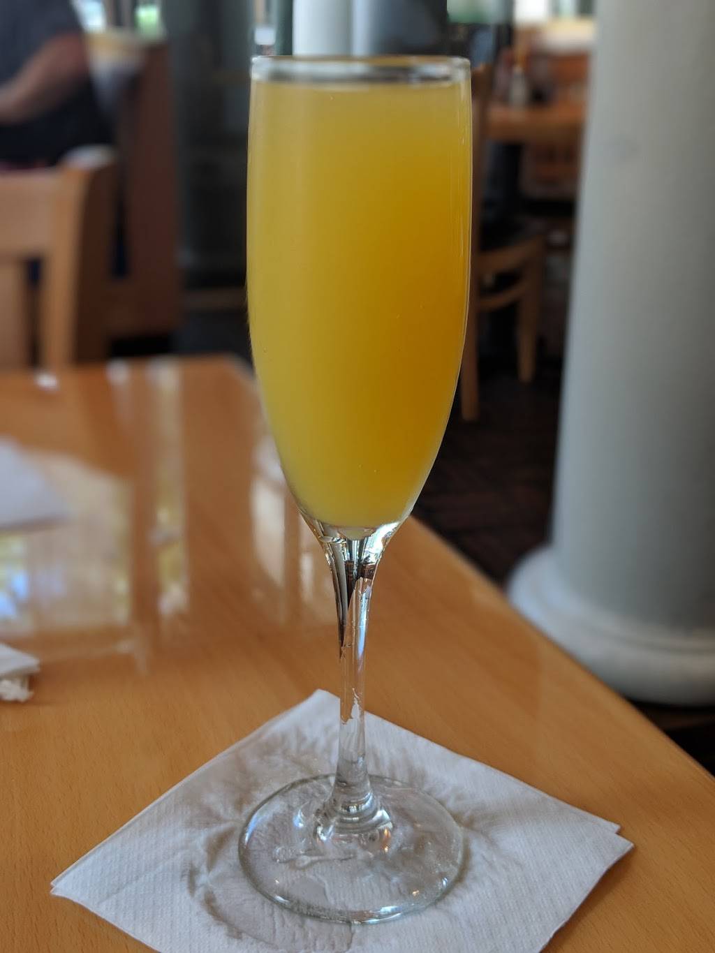 Village Bar & Grille | restaurant | 3 Skidway Village Walk, Savannah, GA 31411, USA | 9125985106 OR +1 912-598-5106