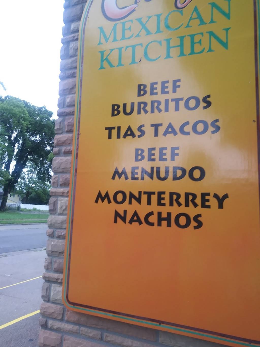 Cruz Kitchen | restaurant | 1200 Martha St, Saginaw, MI 48601, USA | 9897528039 OR +1 989-752-8039