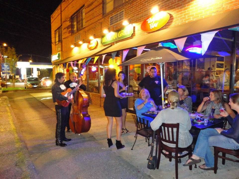 Don Carmelos | restaurant | 7 Winfield St, Norwalk, CT 06855, USA | 2039573000 OR +1 203-957-3000