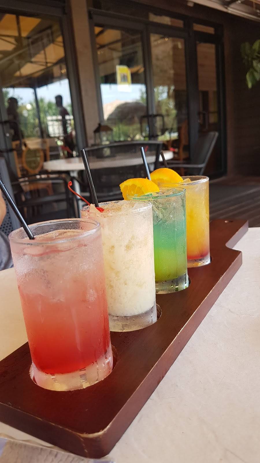 Shipwrecked in the Islands | restaurant | 220 E Monument Ave, Kissimmee, FL 34741, USA | 4079359935 OR +1 407-935-9935