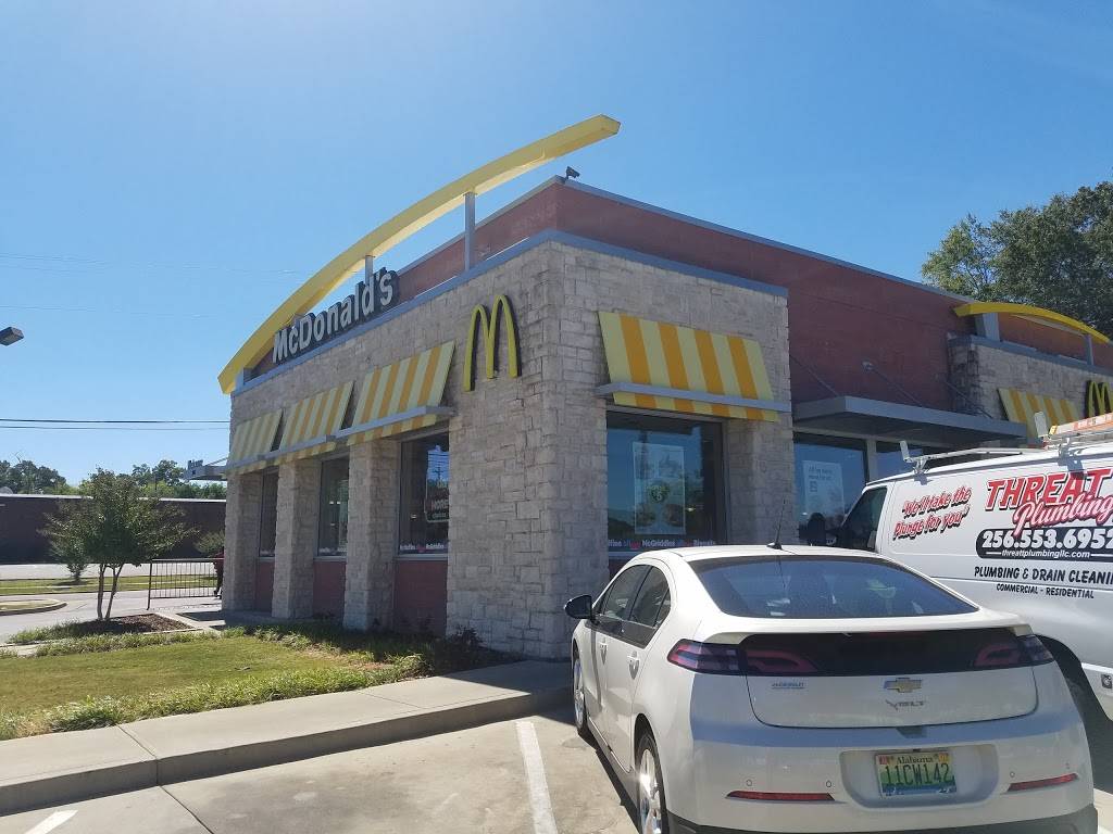McDonalds | cafe | 200 N 12th St, Gadsden, AL 35901, USA | 2565470393 OR +1 256-547-0393
