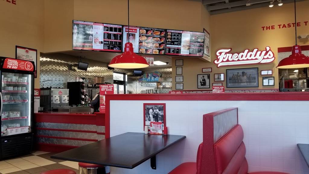 Freddys Frozen Custard & Steakburgers | restaurant | 1405 N Arizona Ave, Gilbert, AZ 85233, USA | 4802848142 OR +1 480-284-8142
