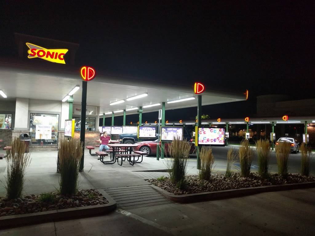 Sonic Drive-In | restaurant | 406 W 800 N, Orem, UT 84057, USA | 8012277118 OR +1 801-227-7118