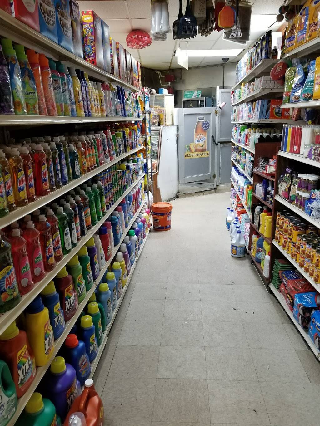 Kennedy Fried Chicken | restaurant | 2057, 229 Broad St, Staten Island, NY 10304, USA | 9178300071 OR +1 917-830-0071