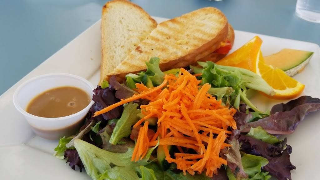 Bella Vista Social Club & Caffe | cafe | 2880 Torrey Pines Scenic Dr, La Jolla, CA 92037, USA | 8585349624 OR +1 858-534-9624