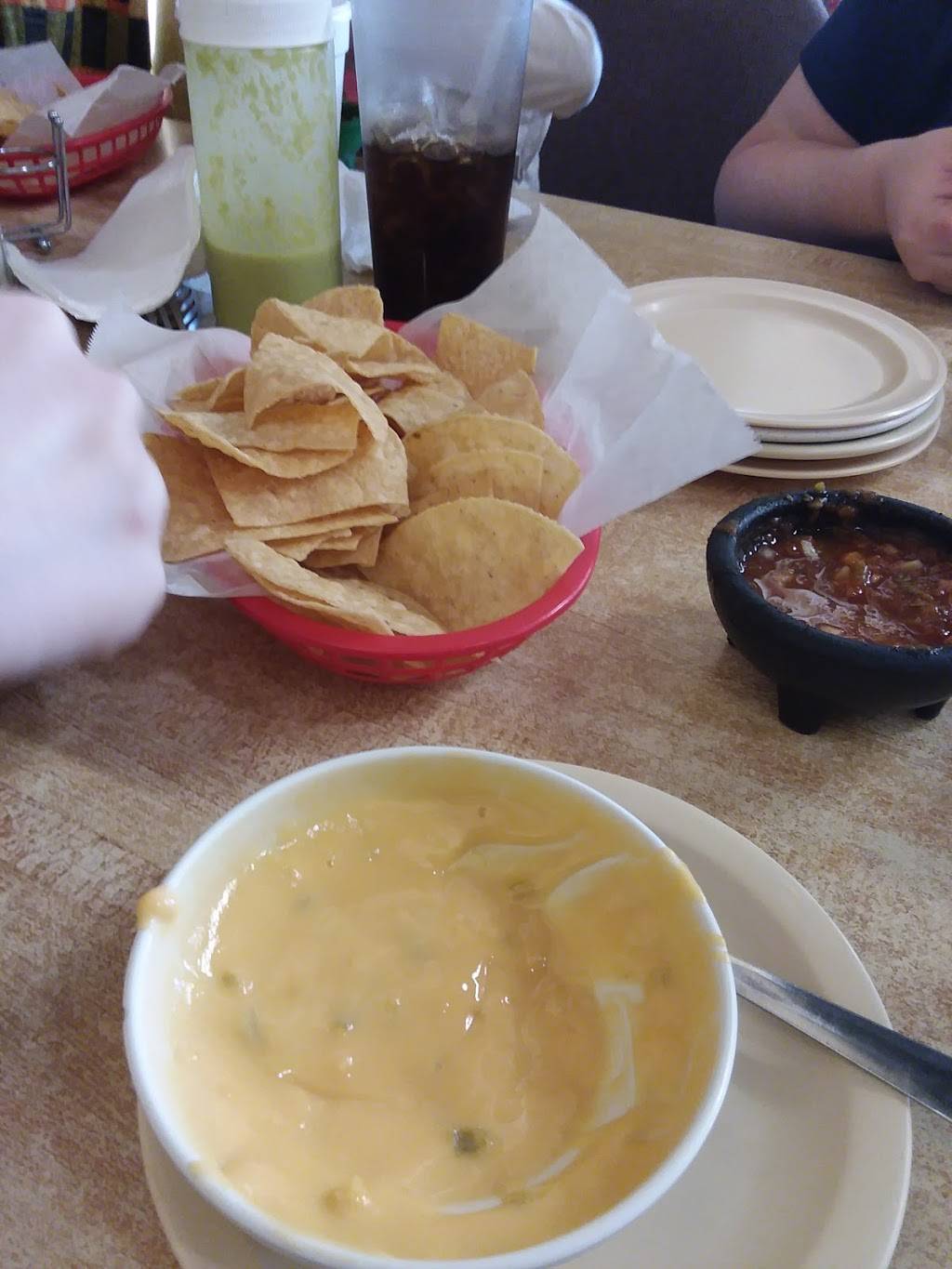 La Frontera | restaurant | 2301 TX-3, Dickinson, TX 77539, USA | 2815347808 OR +1 281-534-7808