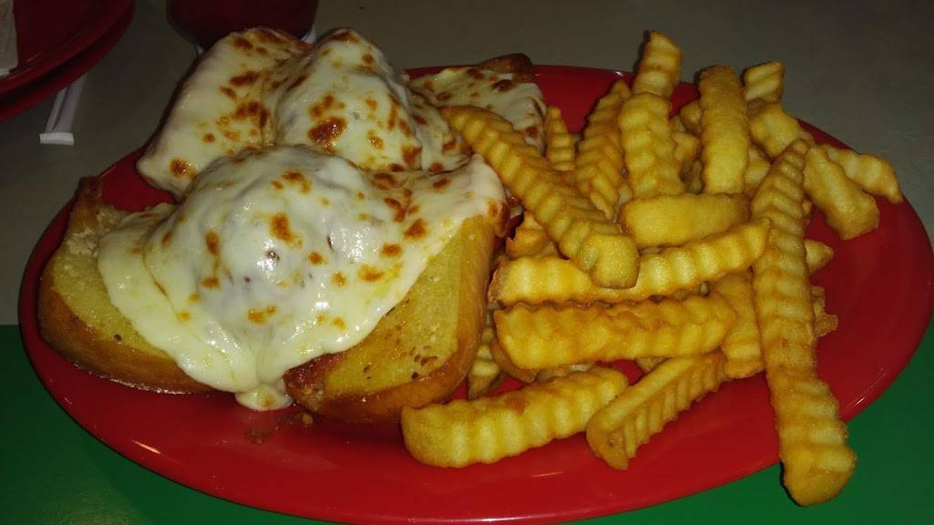 Joes Italian Villa | restaurant | 12207 S Harlem Ave, Palos Heights, IL 60463, USA | 7083611431 OR +1 708-361-1431