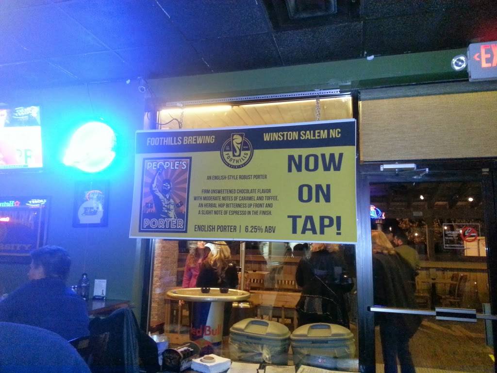 A.J.McMurphys Irish Pub | restaurant | 1914 Turnbury Dr, Greenville, NC 27858, USA | 2523557956 OR +1 252-355-7956