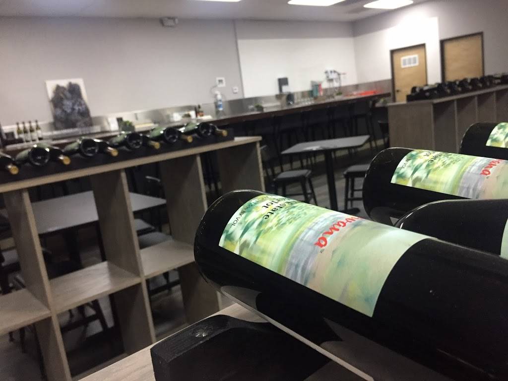 Suncraft Cellars | restaurant | 4411 Mercury St Unit 102, San Diego, CA 92111, USA | 8584290900 OR +1 858-429-0900