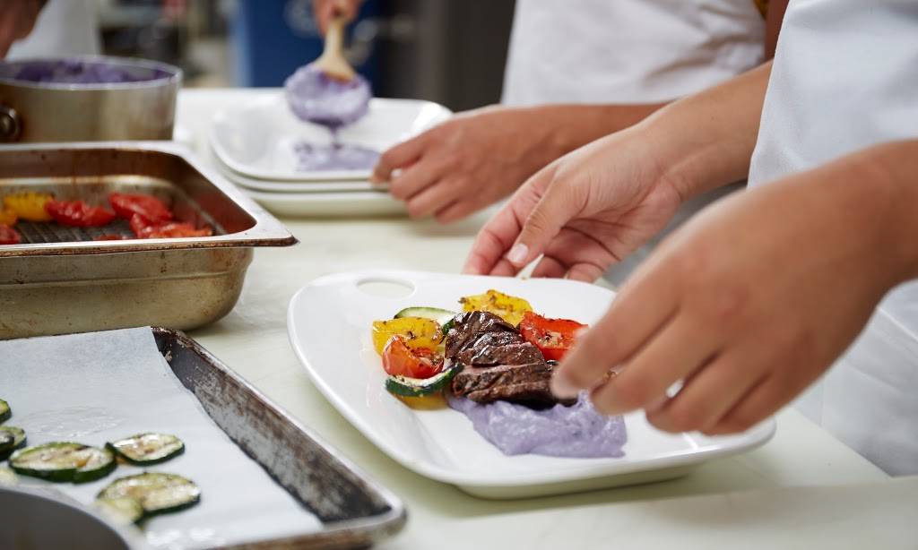 Bespoke Cuisine | restaurant | 1358 W Randolph St, Chicago, IL 60607, USA | 3124558400 OR +1 312-455-8400