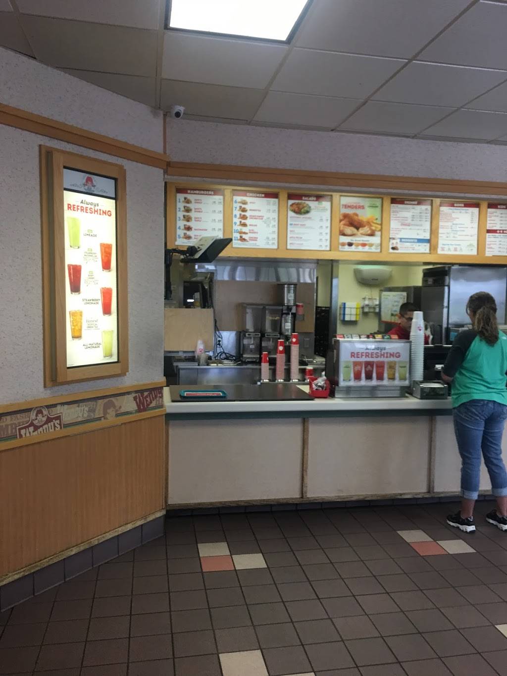 Wendys | restaurant | 566 E Castle Pines Pkwy, Castle Rock, CO 80108, USA | 3038148280 OR +1 303-814-8280