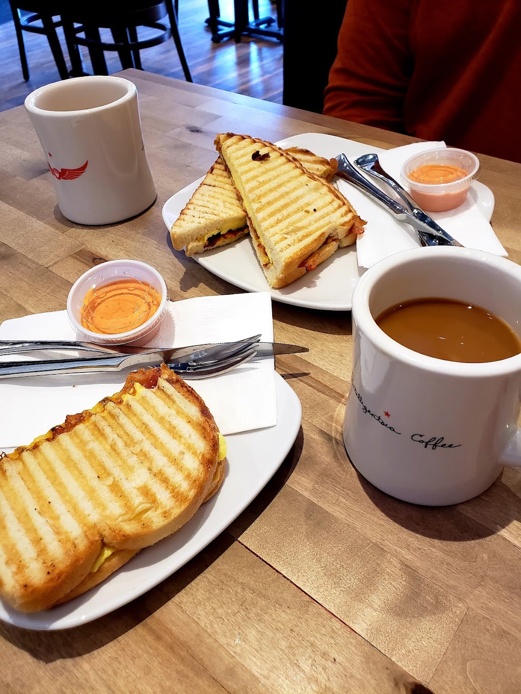 Planet Perk at City Center | bakery | 100 City Center C, Oshkosh, WI 54901, USA | 9202359891 OR +1 920-235-9891