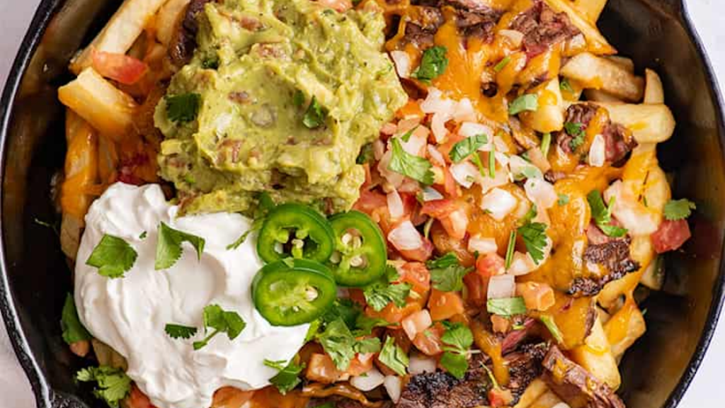 Streets Food Truck | restaurant | 15760 Ranchero Rd, Hesperia, CA 92345, USA | 7603365058 OR +1 760-336-5058